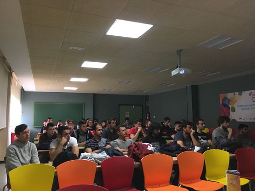 El Centro Bernal Díaz acogió el Programa “Vive Erasmus +”.