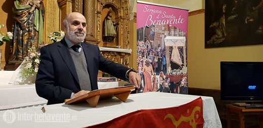 La Ermita Nuestra Señora del Amparo de Medina del Campo acogió hoy la presentación de nuestra Semana Santa.