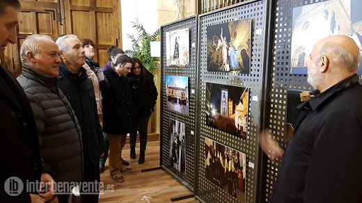 La Ermita Nuestra Señora del Amparo de Medina del Campo acogió hoy la presentación de nuestra Semana Santa.