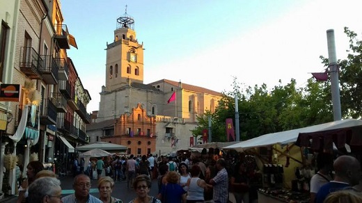 Se abre el plazo para participar en el Mercado Renacentista del mes de agosto / Cadena Ser