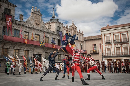 Desfile Ferias Imperiales Comuneros Semana Renacentista de Medina del Campo