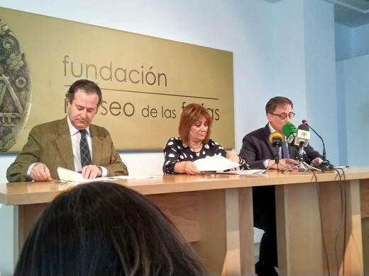 Director de la Fundación Museo de las Ferias, D. Antonio Sánchez del Barrio; Alcaldesa de Medina del Campo y Presidenta de la Fundación Museo de las Ferias, Dª Teresa López Martín; Director General de Patrimonio Cultural de la Junta de Castilla y León, D. Enrique Saiz Martín 