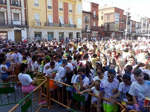 Medina se llena de color, agua, deporte música, alegría y diversión con la “PowerFull Color Race”.