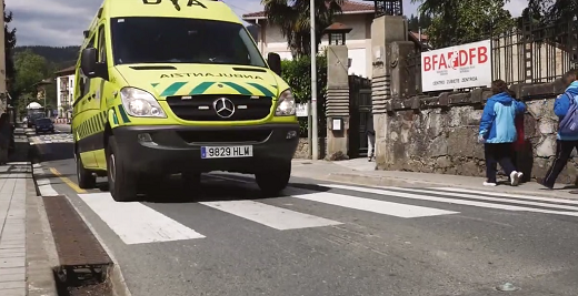 VÍDEO: Esto es lo que pasa en una ambulancia cuando pasa por un resalto