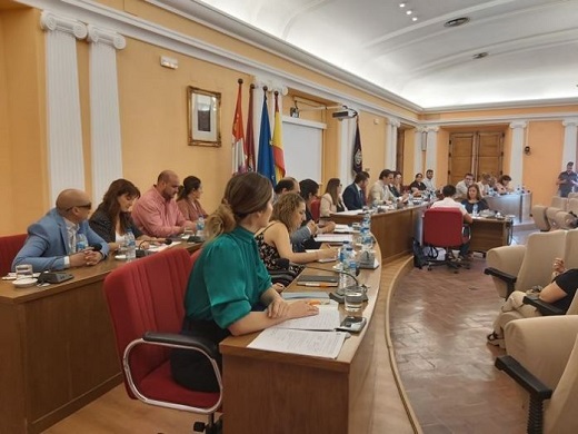 Medina del Campo: El Pleno aprueba la contratación de un secretario de Alcaldía por 32.000 euros anuales con el voto en contra de Ciudadanos.
