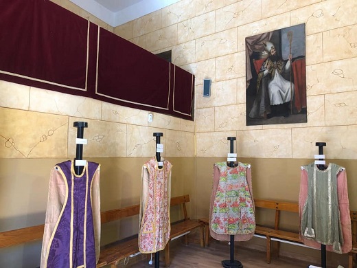 Inaugurada la exposición del Centro San Vicente Ferrer - Ermita del Amparo con motivo de la Semana Renacentista de Medina del Campo.