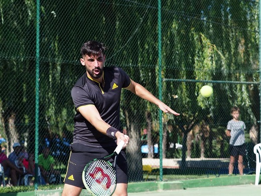 Jorge Hernando, ganador de la edición masculina anterior. Fuente: Mariano González.