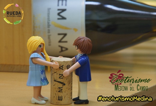 El vino en Medina del Campo desde los ojos de un Playmobil