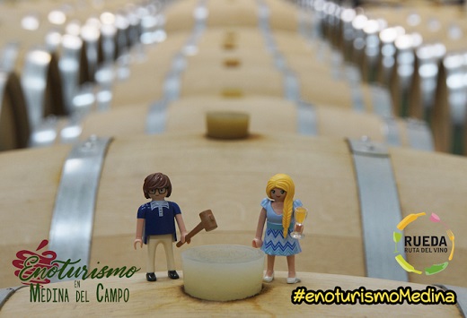 El vino en Medina del Campo desde los ojos de un Playmobil