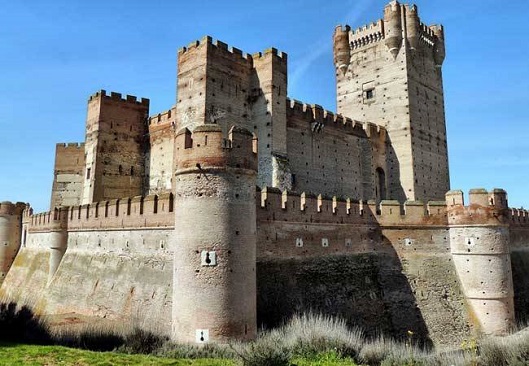 El legendario Castillo de la Mota en Medina del Campo.