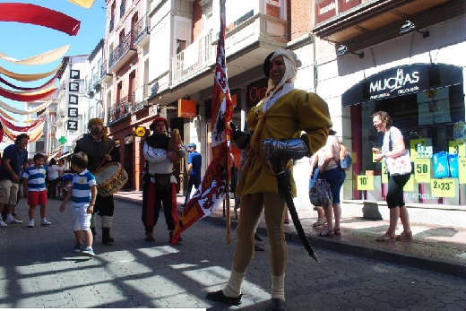 Actividades, talleres y pasacalles, en la Feria Renacentista