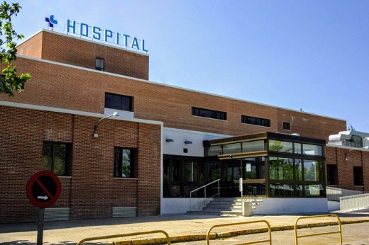 Entrada principal del Hospital Comarcal de Medina del Campo