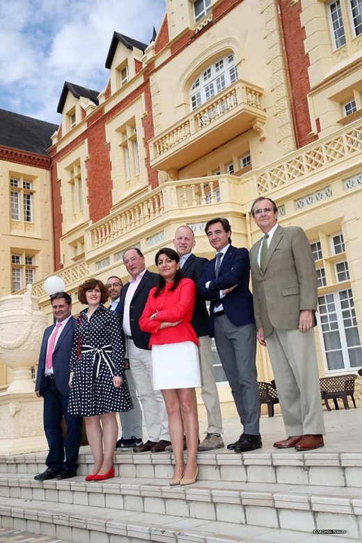 Invierte en Medina del Campo y Medina21 a debate hoy en el Palacio Balneario de Las Salinas con empresarios, prensa nacional y extranjera.