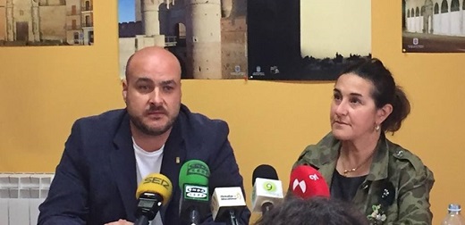 David Alonso y Olga Mohino durante una rueda de prensa.