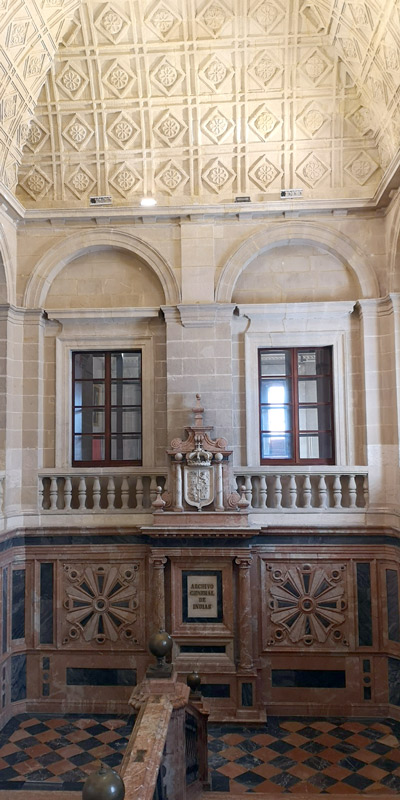 Inauguración de la exposición sobre el Archivo Simón Ruiz en Sevilla