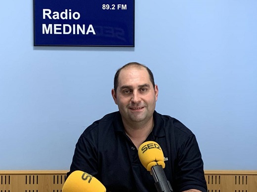 Juan Antonio Pisador desgrana sus líneas estratégicas en los estudios de Radio Medina / Cadena SER