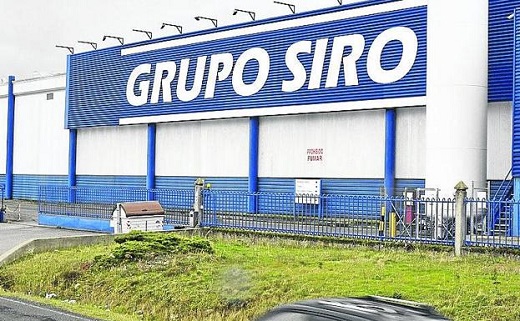 Exterior de la planta de Siro en El Espinar. / PEDRO LUIS MERINO

