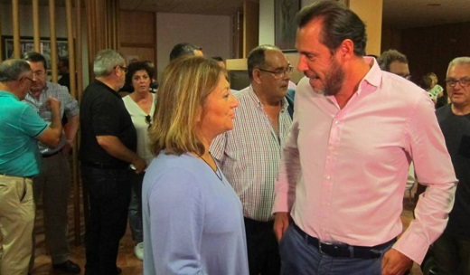 Puente recomienda la dimisión a Teresa López tras sus malos resultados electorales.