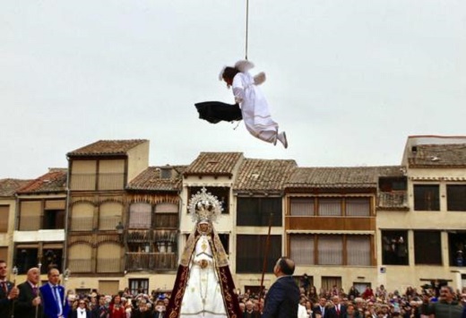 Bajada del Ángel, en Peñafiel - ICAL