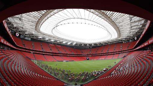 Una etapa de la Vuelta Ciclista a España 2019 en el Nuevo San Mamés, en Bilbao - Javier Lizón