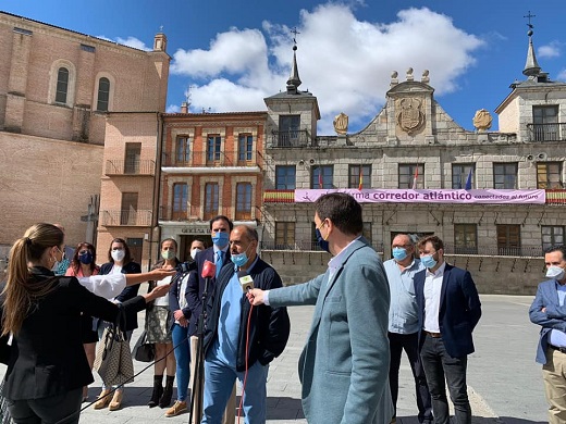El Ayuntamiento de Medina muestra su apoyo a la Plataforma Corredor Atlántico