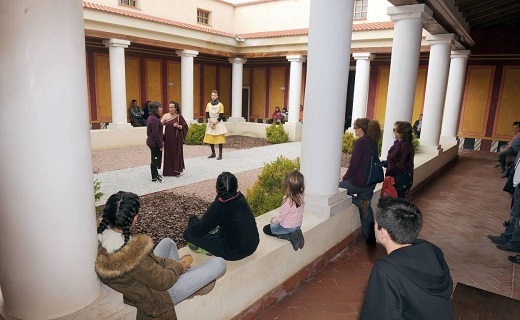Recreación histórica en el el Museo de las Villas Romanas. /
