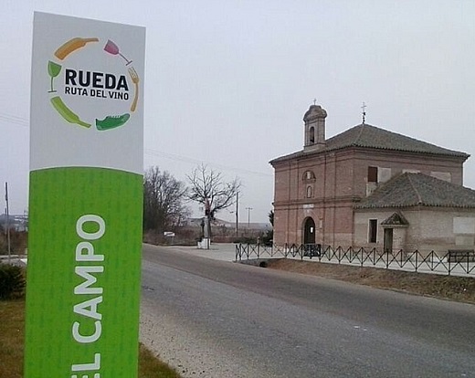 Ermita de San Roque, Medina del Campo en la Ruta del Vino de Rueda. - Foto: D.V.