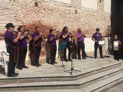 Las dulzainas envuelven con su tradicional sonido la Semana Renacentista de Medina del Campo