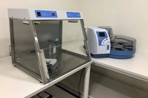 Equipo de análisis PCR cedido al hospital de Soria para hacer test de Covid-19 por parte de Copiso y Topigs Norsvin/Foto: Ical (nombre del dueño)