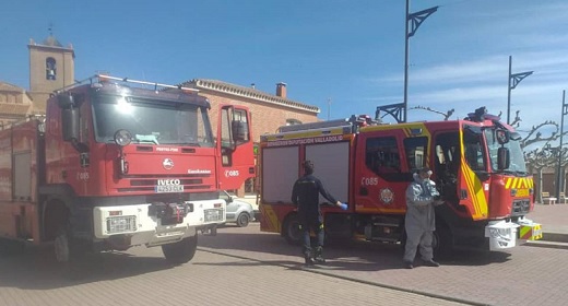 Labores de desinfección en Fresno el Viejo que ha confirmado el primer positivo por COVID-19 / Cadena SER