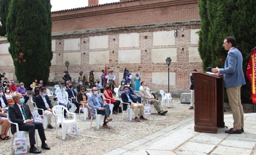 Medina del Campo rememora su «quema» y el vínculo creado entre los municipios.