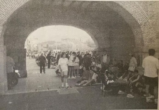 Colas durante la venta de entradas del Memorial José María de la Fuente "Pinturas" // Imagen de archivo de La Voz de Medina y Comarca