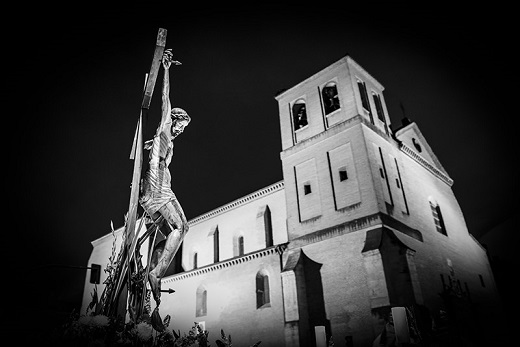 PRIMER PREMIO: D. Juan Antonio Fernández Álvarez, bajo el lema “La Pasión de Jesús” y título “Y el Sol se oscureció”