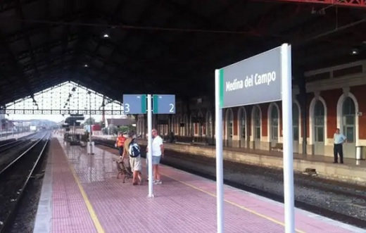 Estación de Tren de Medina del Campo, que cuenta con un apeadero para la llegada del Ave hasta MadridLA RAZÓNLA RAZÓN