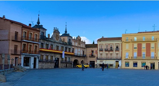 El Ayuntamiento de Medina del Campo sigue apostando por las familias más vulnerables.