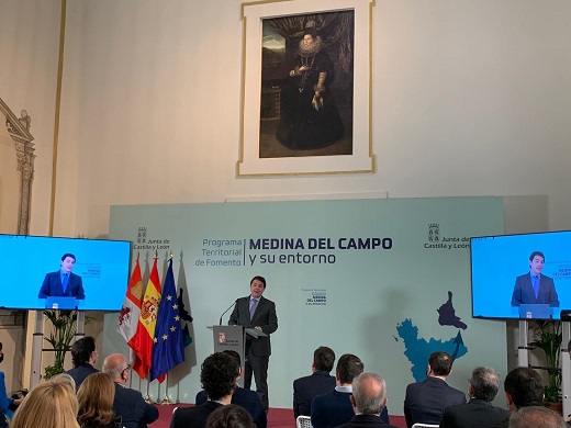 El presidente de la Junta de Castilla y León, Alfonso Fernández Mañueco, ha presentado el Programa Territorial de Fomento para Medina del Campo y su entorno 2021-2024