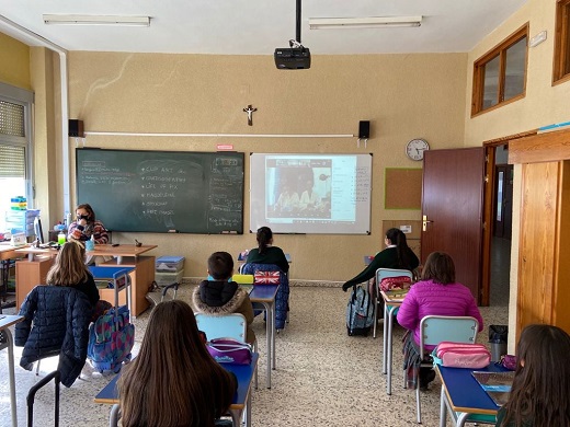 Mañana, 11 de Febrero, se conmemora el Día Internacional de la Mujer y de la Niña en la Ciencia.