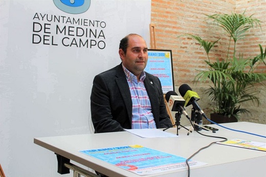 Juan Antonio Pisador, concejal de Deportes, durante la presentación del verano deportivo 2021