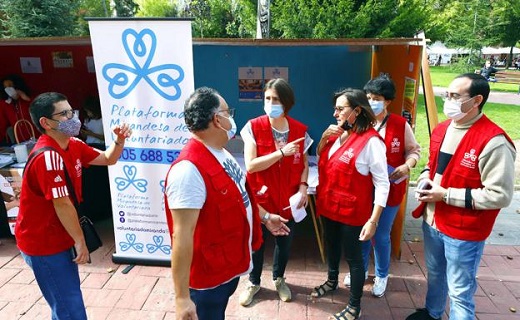 La ciudad cuenta con un buen número de programas de Servicios Sociales y de asociaciones que trabajan en ese ámbito. / AVELINO GÓMEZ