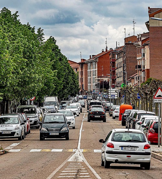 Avenida de Madrid, en Laguna de Duero. - Foto: Jonathan Tajes