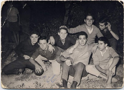 Amigos y compañeros Colegio Isabel la Católica Como dice nuestro amigo José Luis Lajo Garrido: Qué tiempos... Amigos y compañeros Colegio Isabel la Católica Como dice nuestro amigo José Luis Lajo Garrido: Qué tiempos...