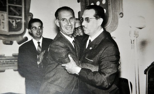D. Santiago Pereda Martínez y D. Andrés Coca, alcalde de Medina del Campo D. Santiago Pereda Martínez y D. Andrés Coca, alcalde de Medina del Campo