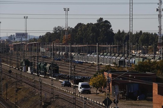 Terminal de mercancías de El Higuerón. - A.J. GONZÁLEZ