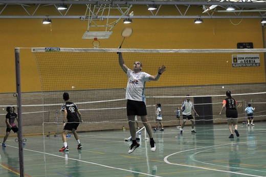 Doble competición en Medina del Campo para el bádminton soriano