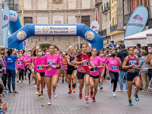 V Carrera de Mujeres en Medina del Campo. Reportaje fotográfico de Benjamin Redondo Méndez