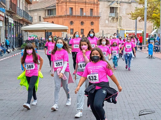 V Carrera de Mujeres en Medina del Campo. Reportaje fotográfico de Benjamin Redondo Méndez