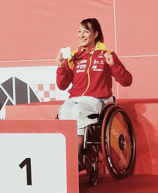 Isabel Fernandez ganadora del Campeonato de Europa de parakárate