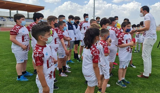 El Ayuntamiento de Medina del Campo presenta ‘Una Escuela para Todos’ junto a la Fundación Eusebio Sacristán.