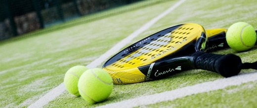 Verano deportivo en Medina del Campo con cursos de tenis y pádel.