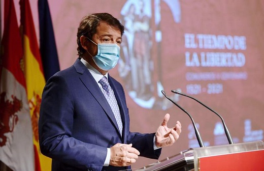 El presidente de la Junta, en el congreso comunero. NACHO GALLEGO